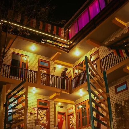 Nirvana By Oztel - Backpacker Hostel Kasol Buitenkant foto